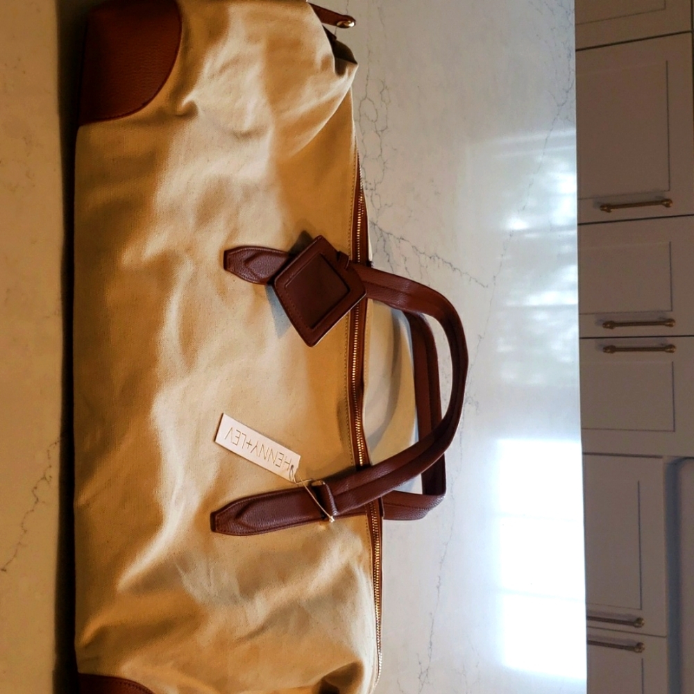 Henny & Lev travel duffle